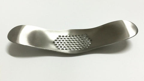 Stainless steel garlic press grinding slicer